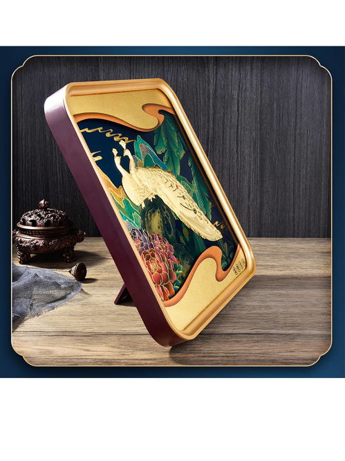 富贵吉祥足金浮雕孔雀工艺品 办公室礼赠的艺术臻品